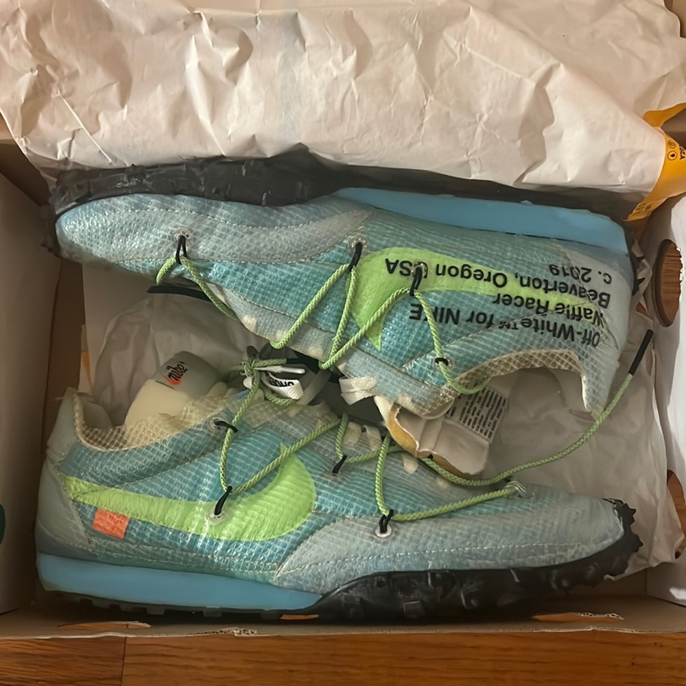 OFF-WHITE X NIKE
Waffle Racer 'Vivid Sky' Athletic Sneakers